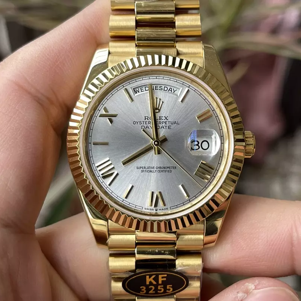 KF공장 롤렉스 데이데이트 40 실버 다이얼 옐로우골드 금통 228238