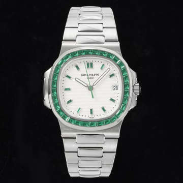 GR공장 파텍필립 노틸러스 화이트 다이얼 에메랄드 세팅 5711