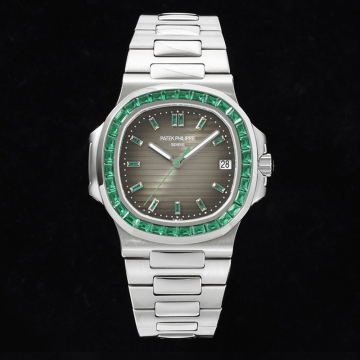 GR공장 파텍필립 노틸러스 블랙 다이얼 에메랄드 세팅 5711