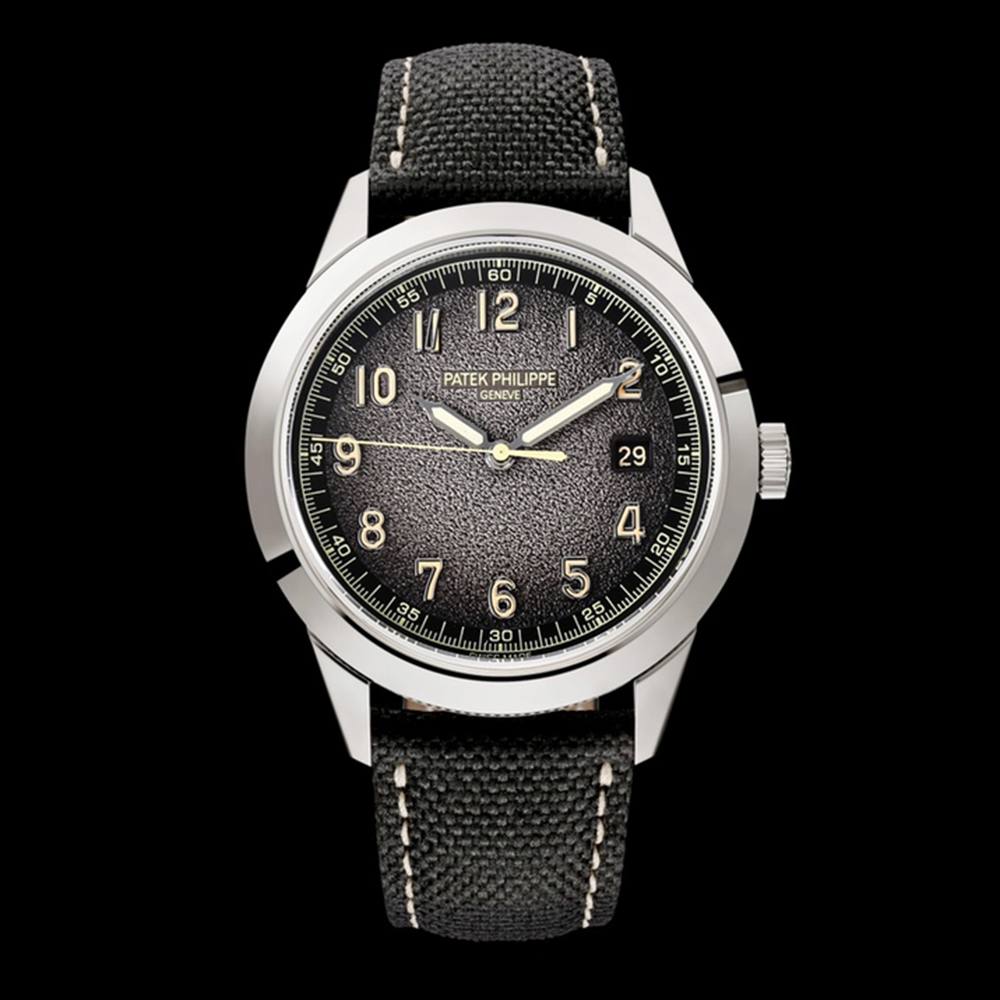 GR공장 파텍필립 칼라트라바 블랙 스트랩 5226G