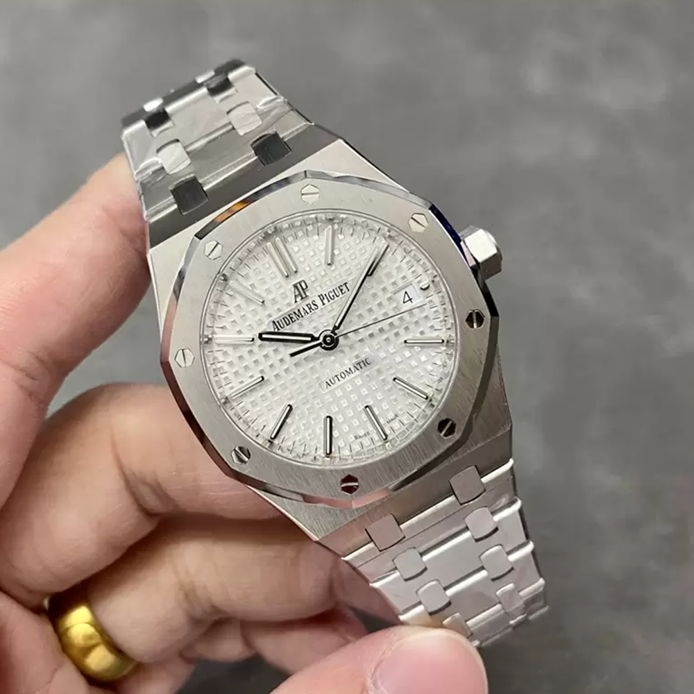 IP공장 오데마피게 로얄오크 화이트 다이얼 스틸 37mm 15450