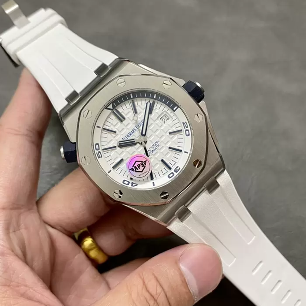 APS공장 오데마피게 로얄오크 오프쇼어 다이버 42mm 15707CB.OO.A010CA.01