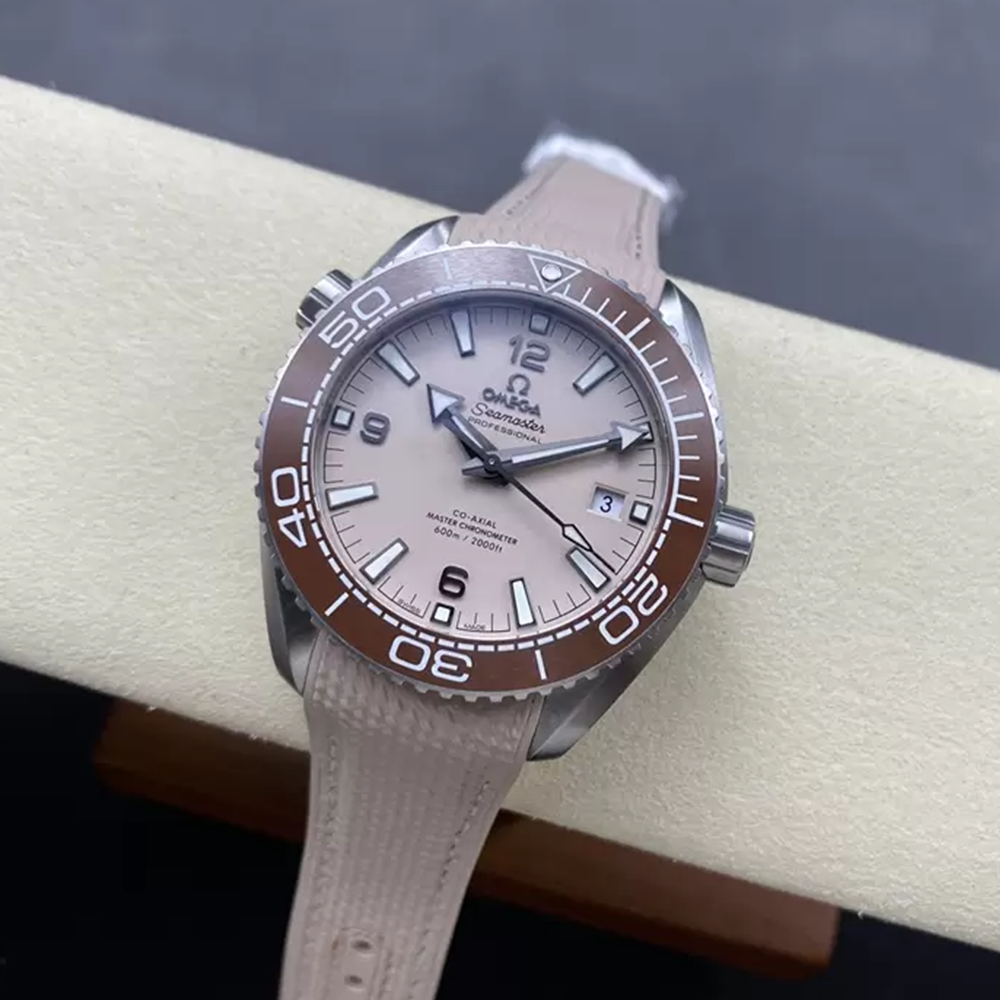 VS공장 오메가 씨마스터 플래닛 오션 600M 43.5 mm 215.32.44.21.09.001