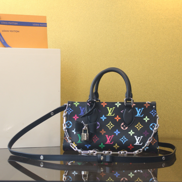 루이비통 LV x TM 온더고 이스트 웨스트 체인 기타 모노그램 캔버스 M13260