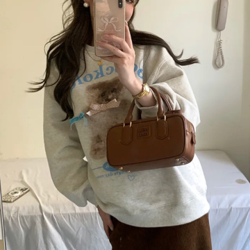 미우미우 아르카디 스몰 백 코냑