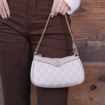 구찌 오피디아 여성 체인 토트백 베이지 764960