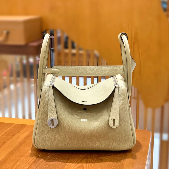 그린엘 에르메스 린디 26 윈드 그레이 실버 버클