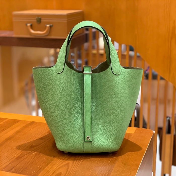 그린엘 에르메스 피코탄 18 아보카도 그린 실버 버클