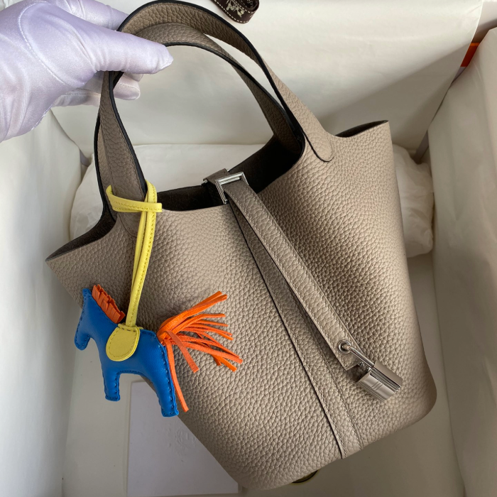 반수공 에르메스 피코탄 락 22 에토프 은장 소가죽