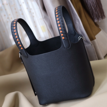 반수공 에르메스 피코탄백 18 트레사쥬 블랙 은장 앱송