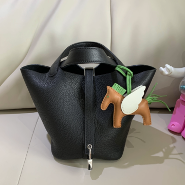 반수공 에르메스 피코탄 락 18 블랙 은장 끌레망스