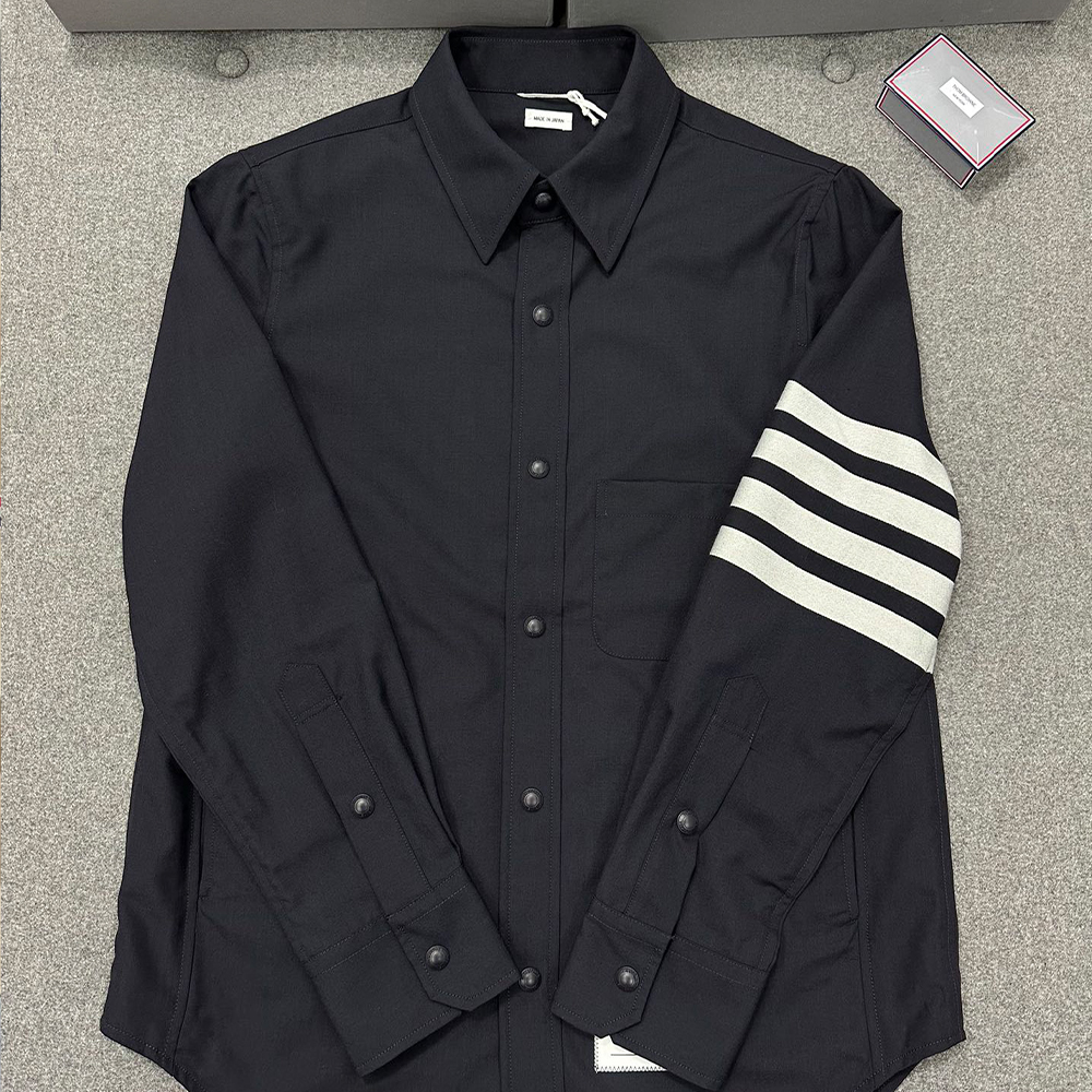 톰브라운 4바 클래식 울 셔츠 자켓 네이비