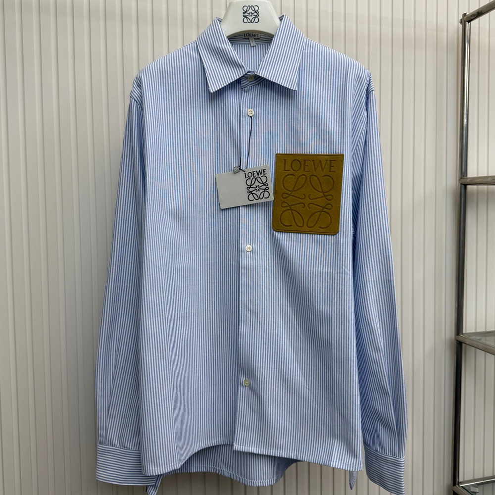 로에베 아나그램 스트라이프 셔츠