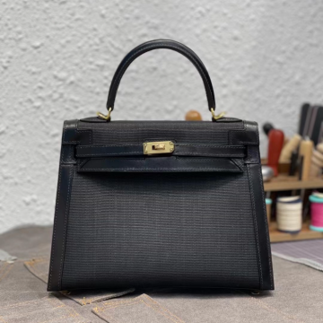 반수공 에르메스 켈리백 25 블랙 금장 클래식