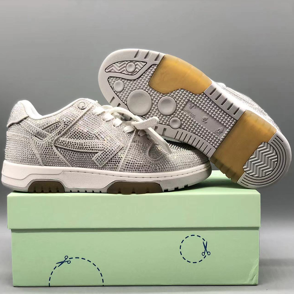 오프화이트 아웃 오브 오피스 화이트 크리스탈