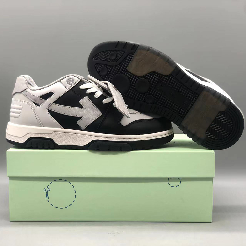 오프화이트 그레이/블랙 아웃 오브 오피스 사토리얼 스니커즈