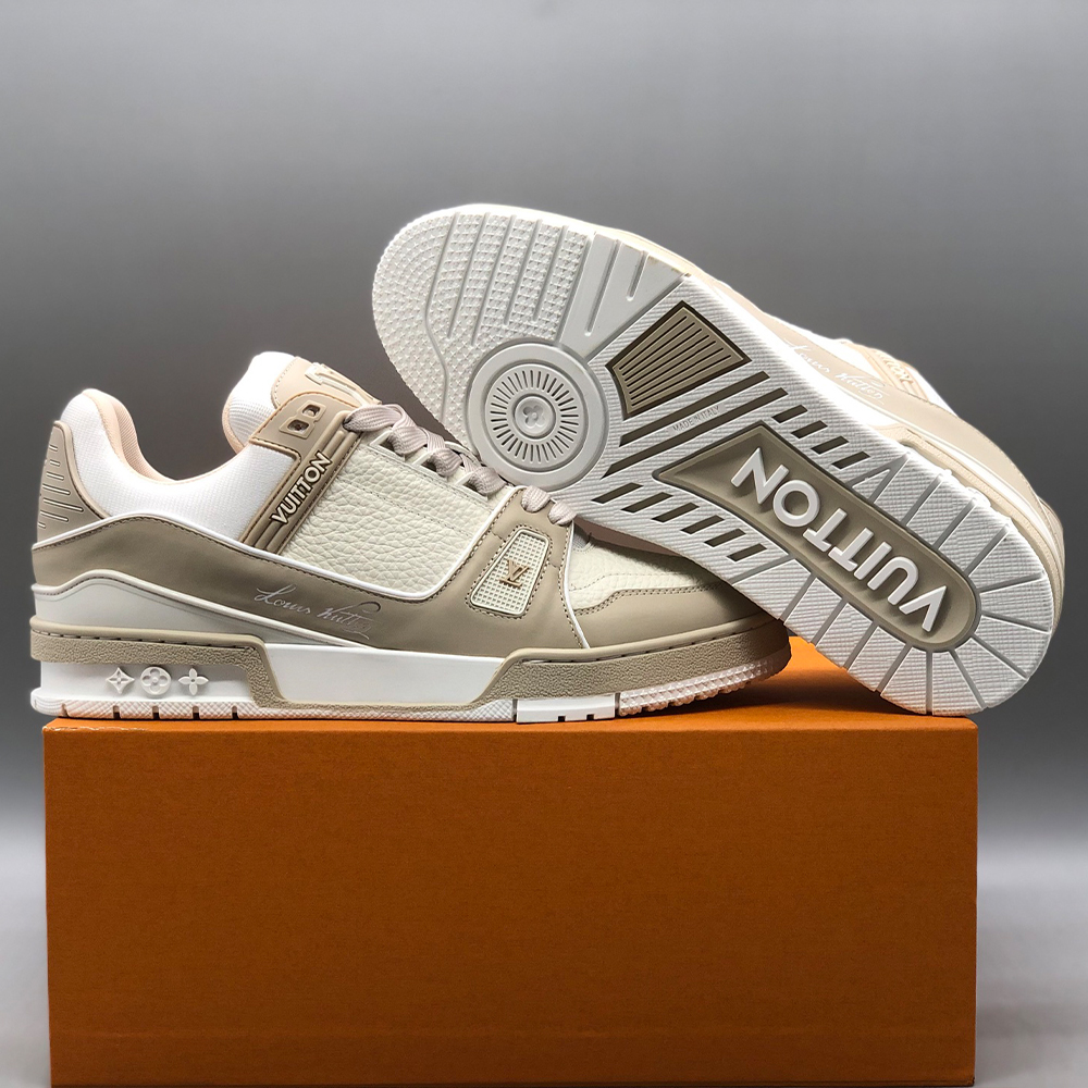 루이비통 LV 트레이너 스니커즈 모노그램 데님 베이지
