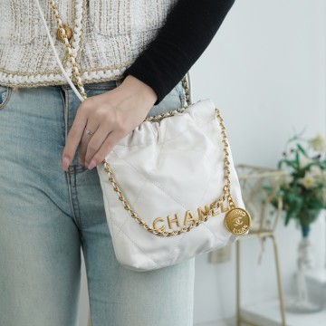 팬더샵 샤넬 23SS 22백 미니 화이트