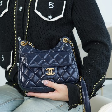 팬더샵 샤넬 포켓 체인 호보백 스몰 유광 네이비