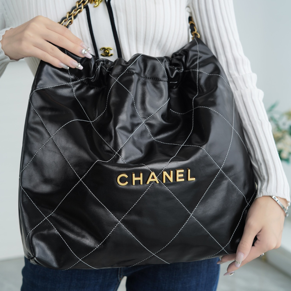 팬더샵 샤넬 22P 22백 캐비어 미디엄 블랙 금장