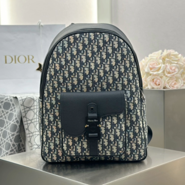 디올 새들 백팩 오블리크 자카드