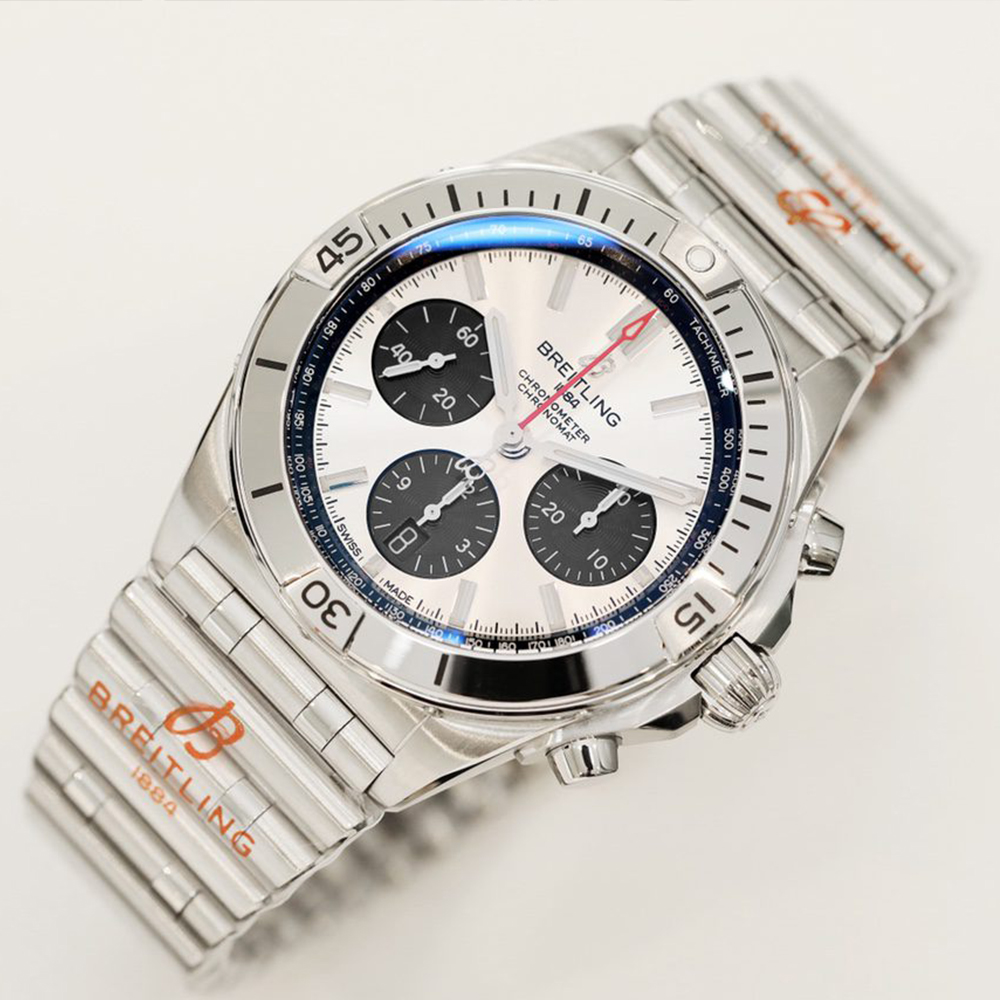 GF공장 브라이틀링 크로노맷 화이트 다이얼 42mm AB0134101G1A1