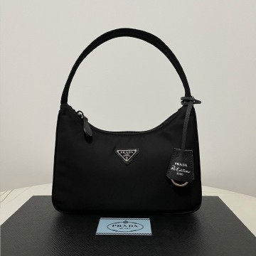 프라다 리에디션 미니 호보백 1NE515
