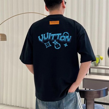 루이비통 LV 플로킹 레터 프린트 반팔 티셔츠 블랙