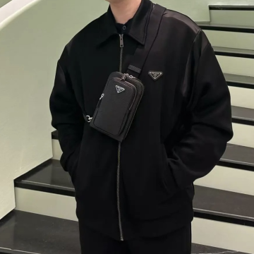 프라다 테크니컬 듀체스 디테일 코튼 가디건