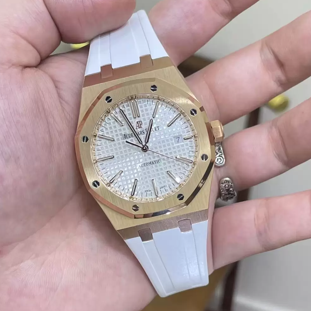 APS공장 오데마피게 로얄오크 화이트 다이얼 옐로우 골드 금통 15400