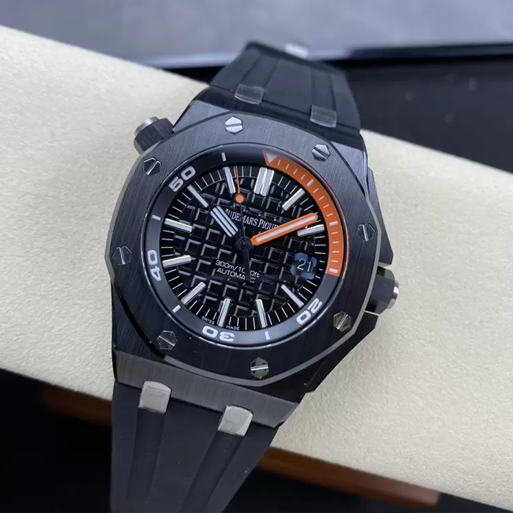 APS공장 오데마피게 로얄오크 오프쇼어 다이버 42mm 15707CB.OO.A010CA.01