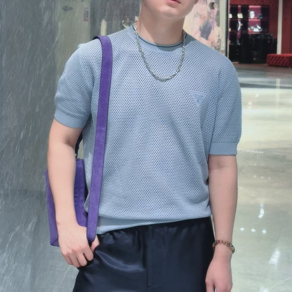 프라다 레이스업 티셔츠 블루