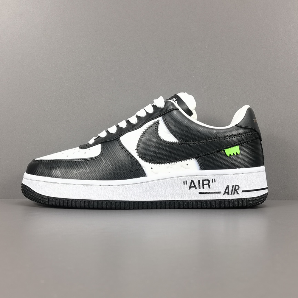 루이비통 X 나이키 에어 포스 1 화이트 / 블랙