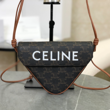 셀린느 트리오페 트라이앵글 크로스백 블랙 탄 195902