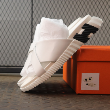 에르메스 인프라 샌들 화이트