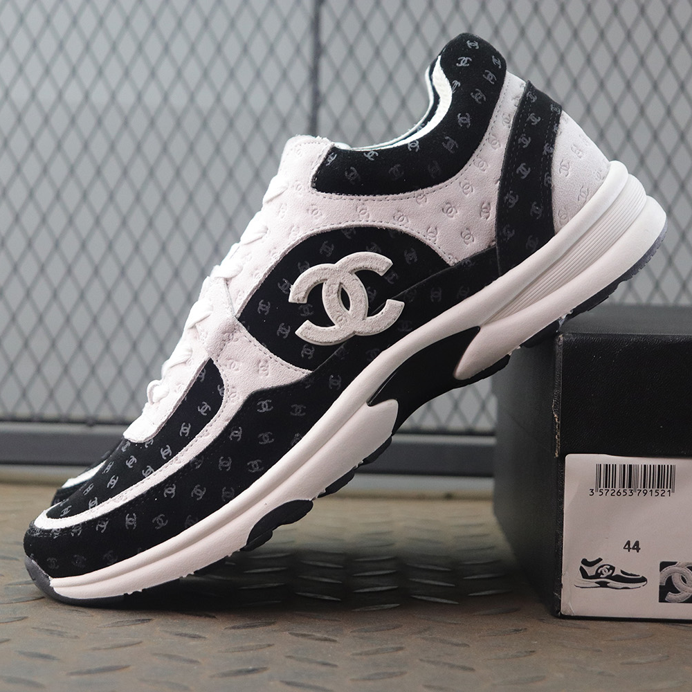 샤넬 CC로고 스웨이드 스니커즈 G39232