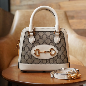 구찌 홀스빗 1955 탑핸들백 슈프림 화이트