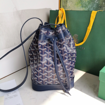 고야드 버킷백 쁘띠플로 네이비