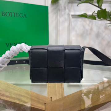 보테가베네타 캔디 카세트백 블랙