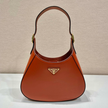 프라다 삼각로고 레더 클리오백 카라멜