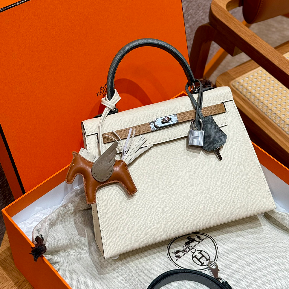 올수공 에르메스 켈리 25 ck10/Craie/0M/chai/0L/Gris Mayer 엡송 가죽 실버 하드웨어