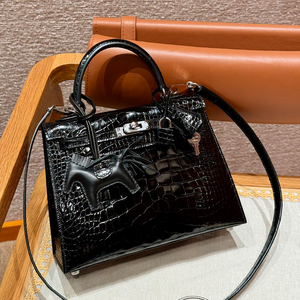 올수공 에르메스 켈리 25 ck89/noir 악어 가죽 실버 하드웨어