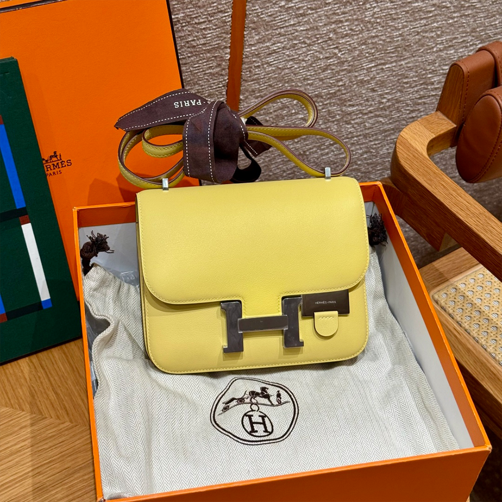 올수공 에르메스 콘스탄스 19 1Z/Jaune Poussin 스위프트 가죽 실버 하드웨어