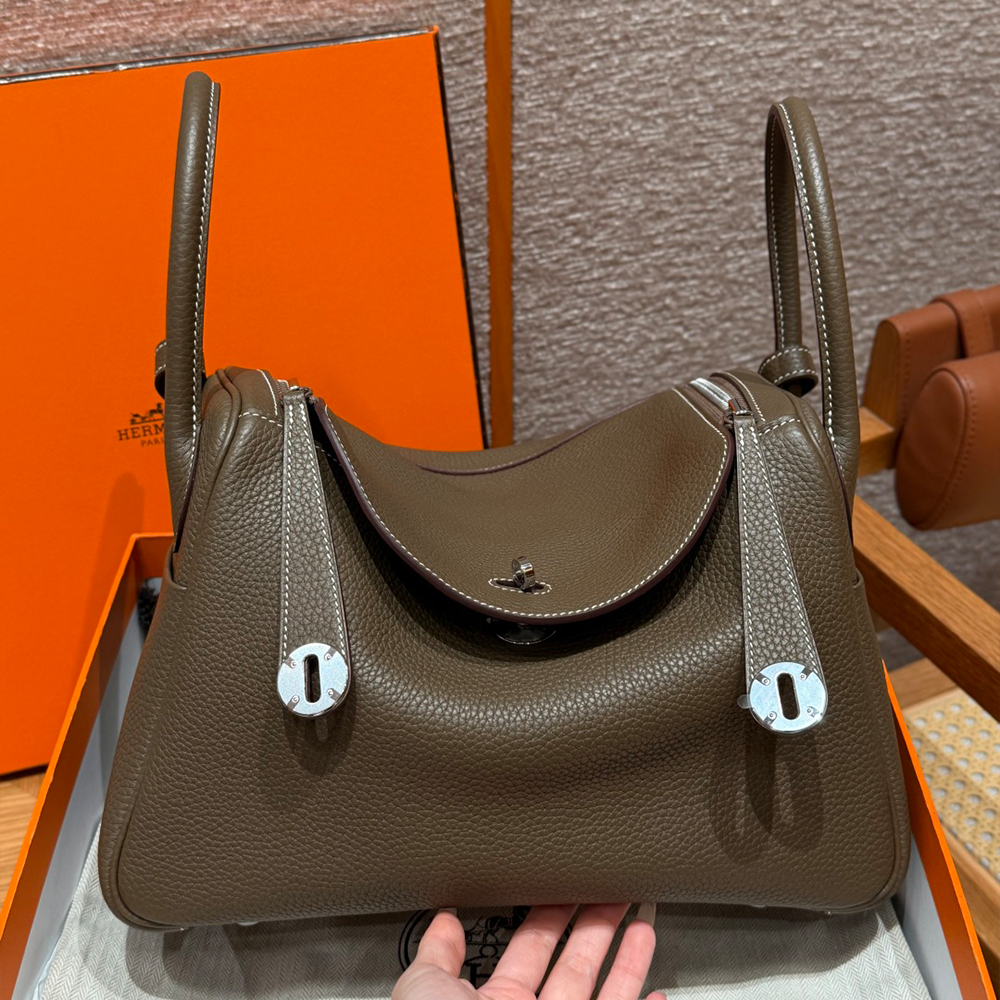 올수공 에르메스 린디 30 18/Etoupe 클레망스 실버 하드웨어