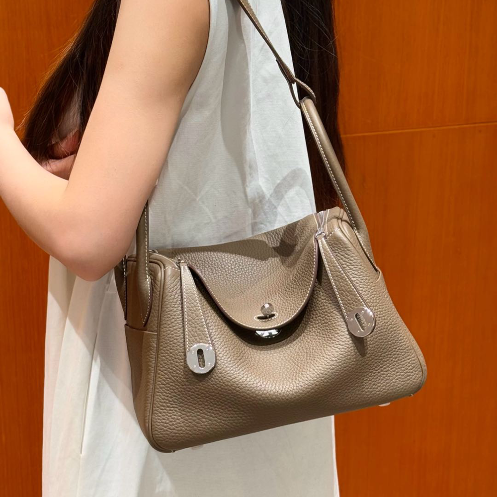 올수공 에르메스 린디 26 18/Etoupe 클레망스 실버 하드웨어