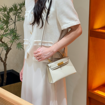 올수공 에르메스 미니 켈리 10/Craie 엡송 가죽 골드 하드웨어