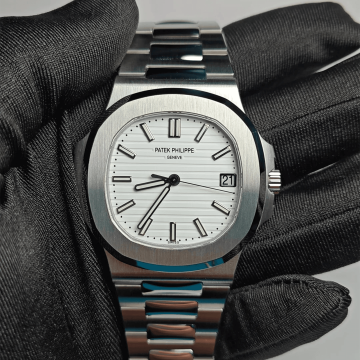 CNC 파텍필립 노틸러스 화이트 다이얼 5711