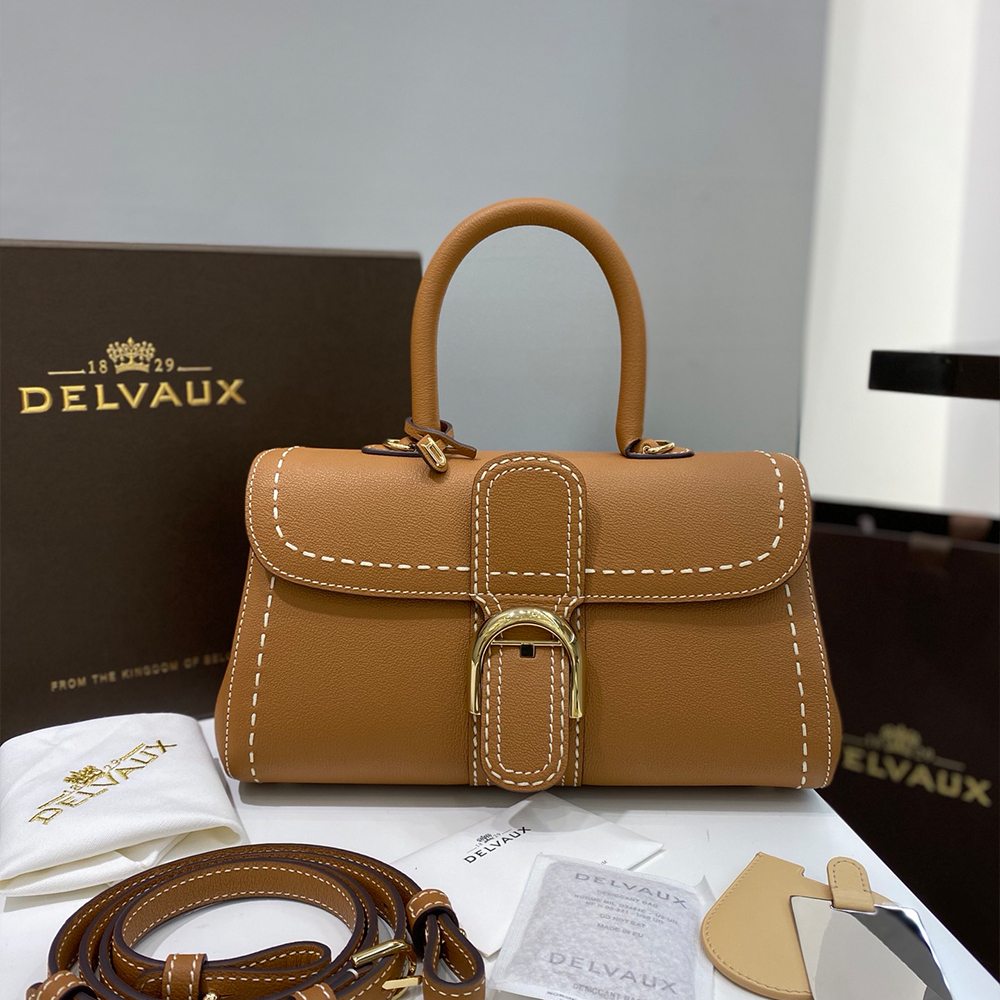 델보 브리앙 이스트웨스트 카프스킨 브라운