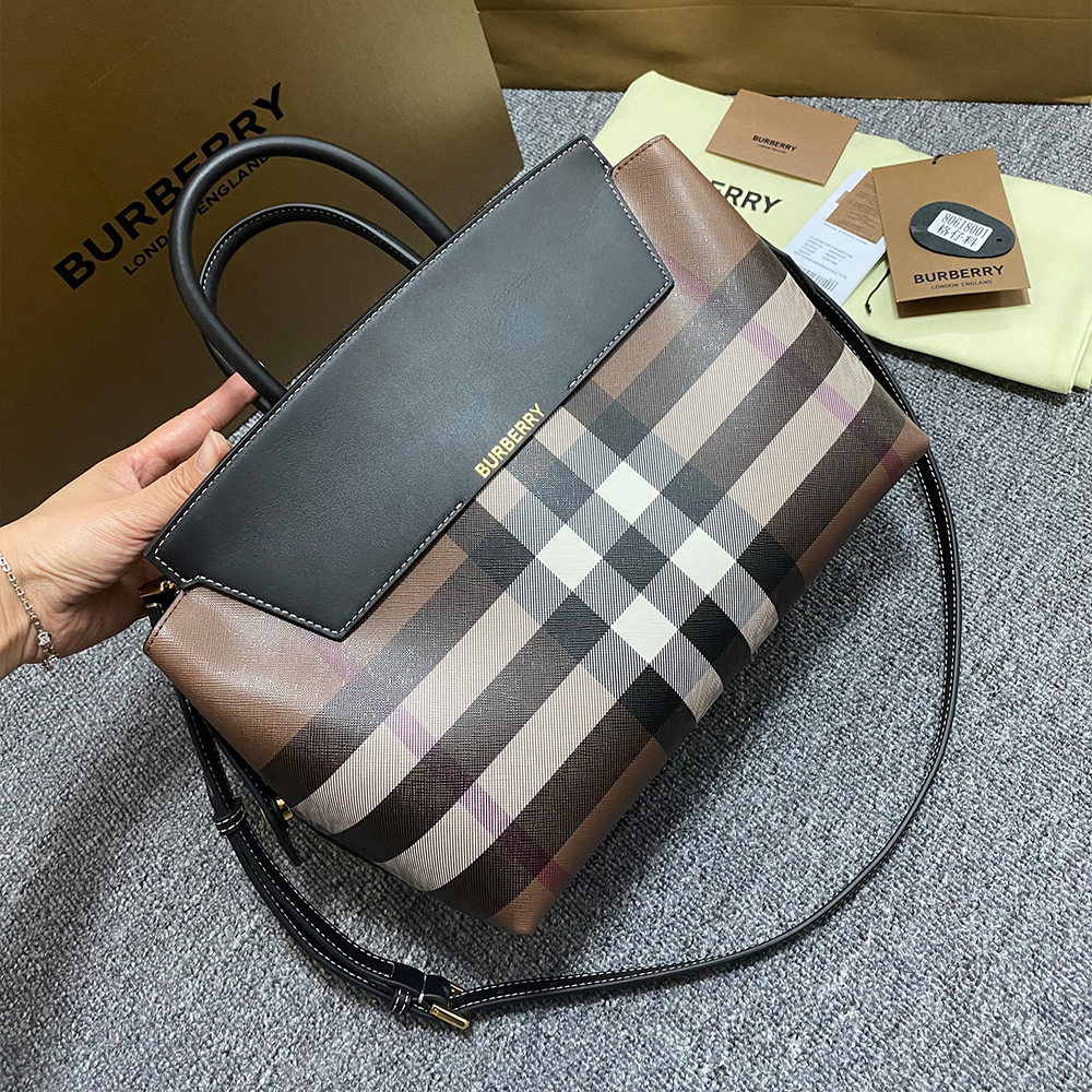 버버리 체크 레더 라지 캐서린 백 다크 버치 브라운 80611281