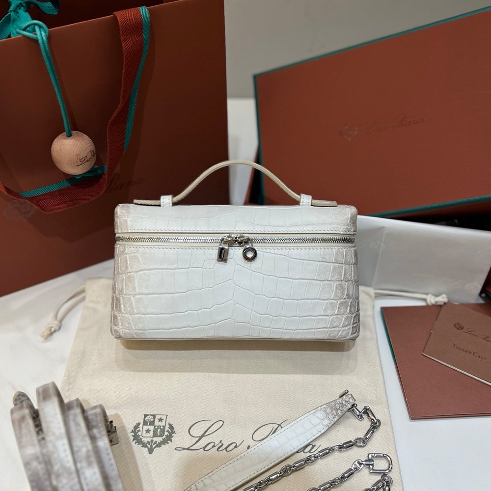 로로피아나 선데이 모닝 히말라야 악어 가죽 엑스트라 백 L27